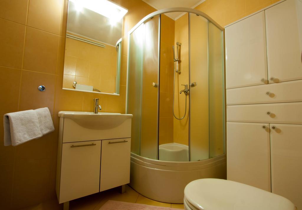 Rooms & Apartments Dolac Hvar Town Bagian luar foto
